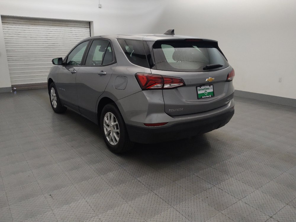 Used 2024 Chevrolet Equinox LS AWD/4WD image 5