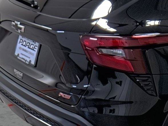 New 2026 Chevrolet Trax RS w/ Sunroof Package FWD image 13