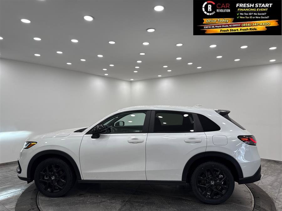 Used 2023 Honda HR-V Sport image 26