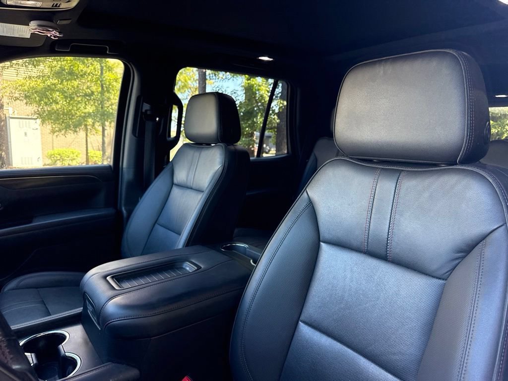 Used 2022 Chevrolet Tahoe RST w/ Luxury Package RWD image 12