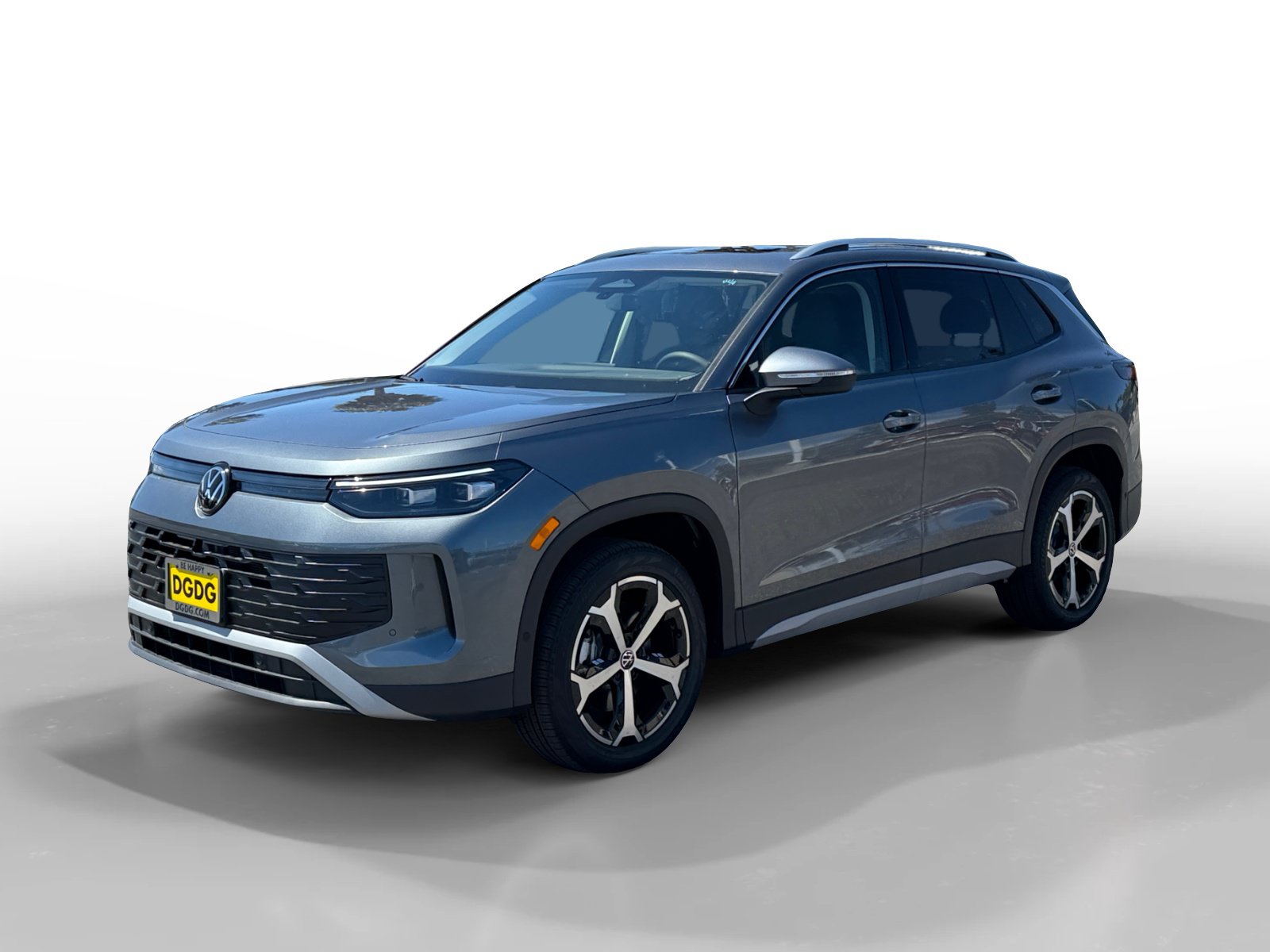 New 2026 Volkswagen Tiguan SE AWD/4WD image 1