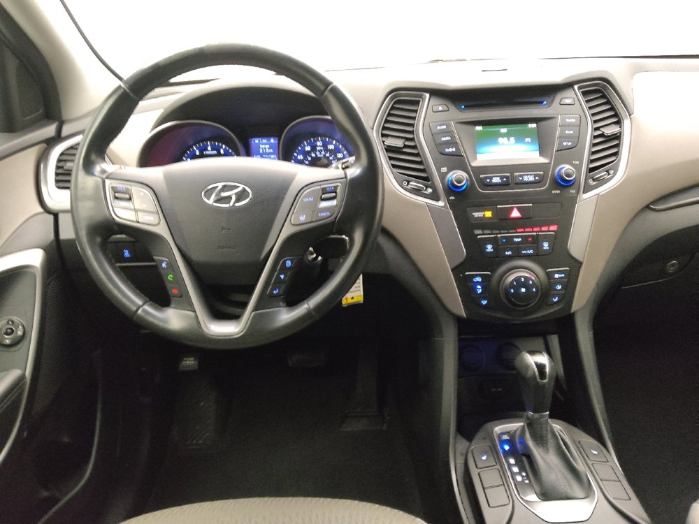 Used 2014 Hyundai Santa Fe GLS image 22