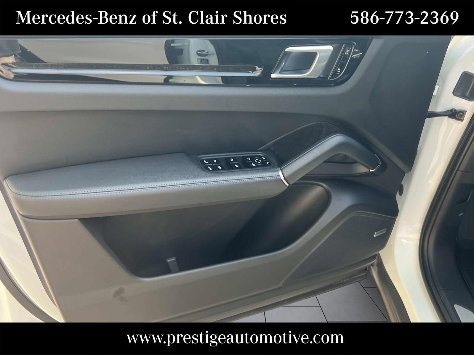 Used 2021 Porsche Cayenne AWD/4WD image 20