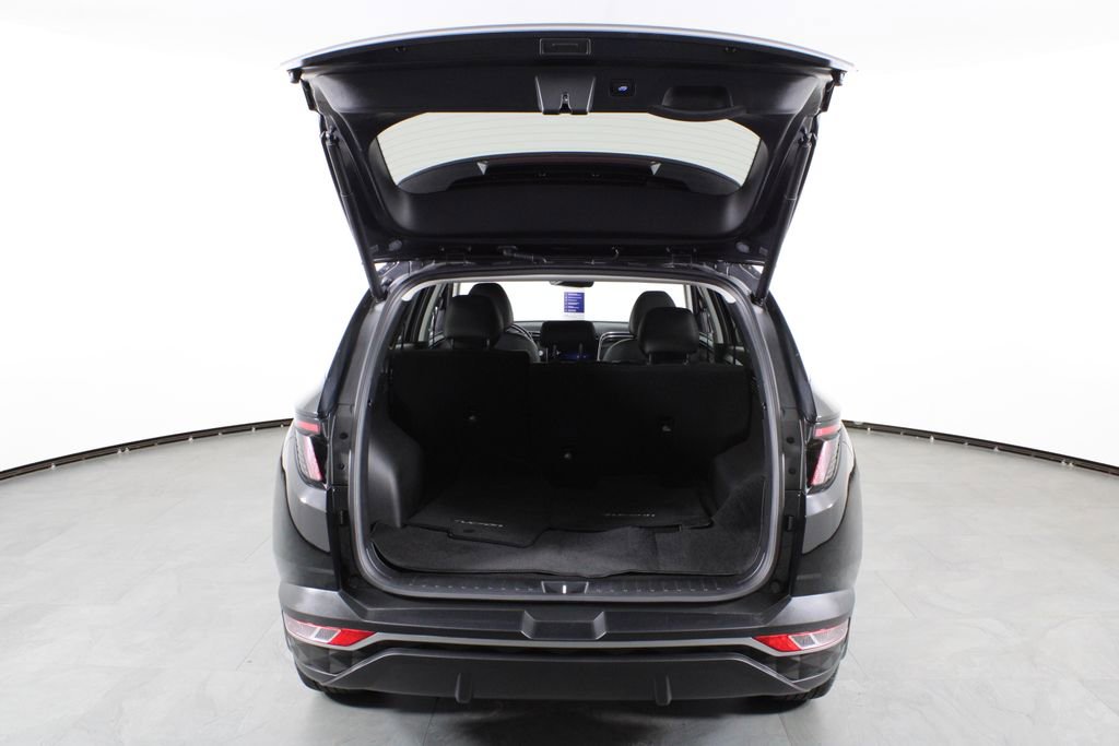 Certified 2024 Hyundai Tucson SEL w/ Convenience Package FWD image 17