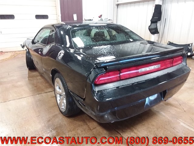Used 2013 Dodge Challenger R/T Plus RWD image 4
