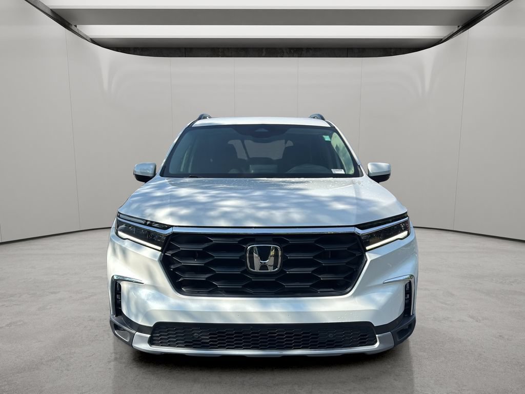 Used 2025 Honda Pilot EX-L image 8