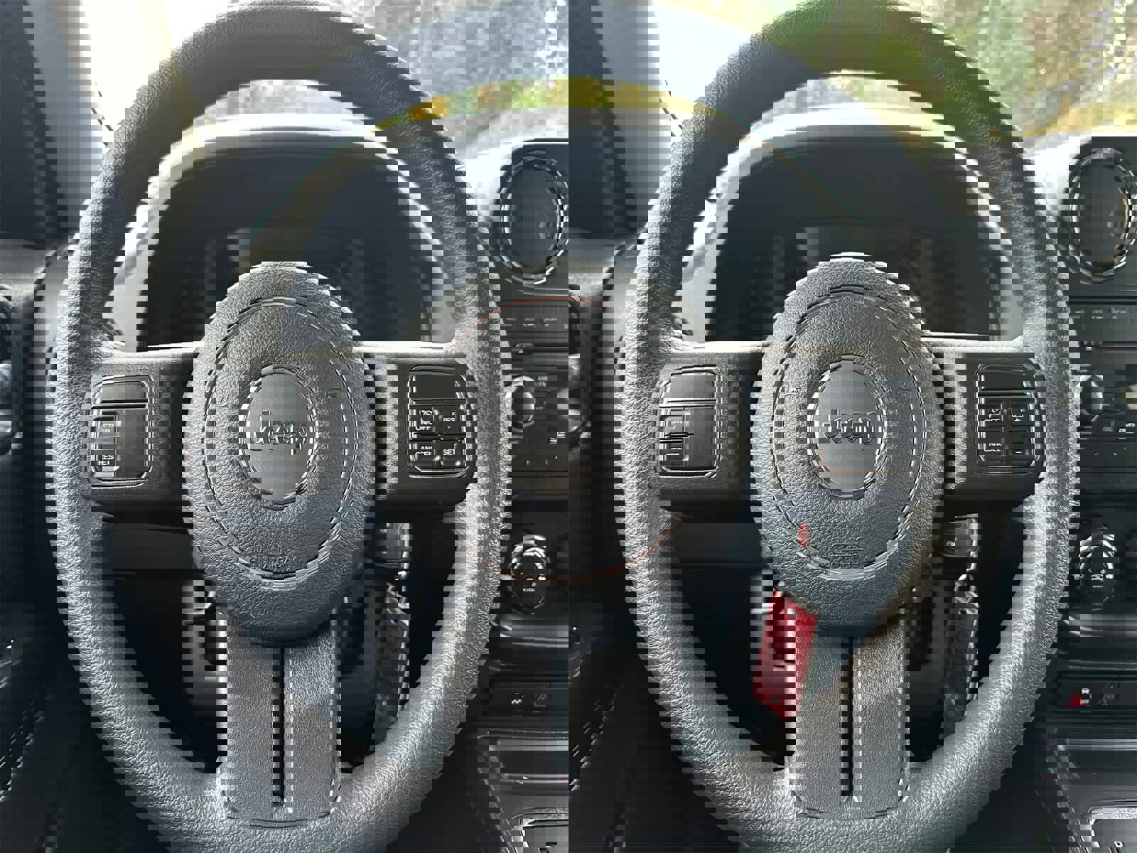 Used 2014 Jeep Patriot Sport w/ Power Value Group image 15