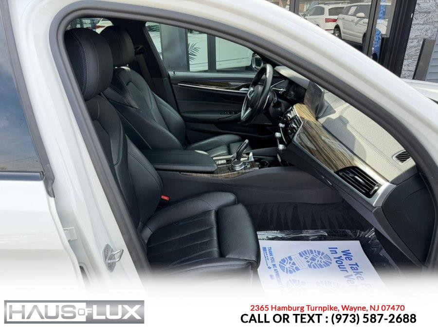 Used 2020 BMW 540i xDrive w/ M Sport Package AWD/4WD image 19