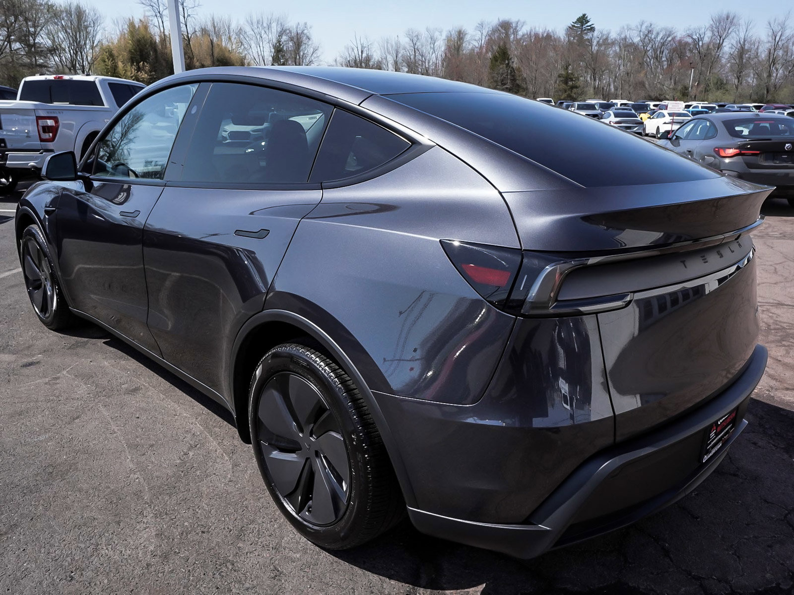Used 2026 Tesla Model Y Long Range image 4