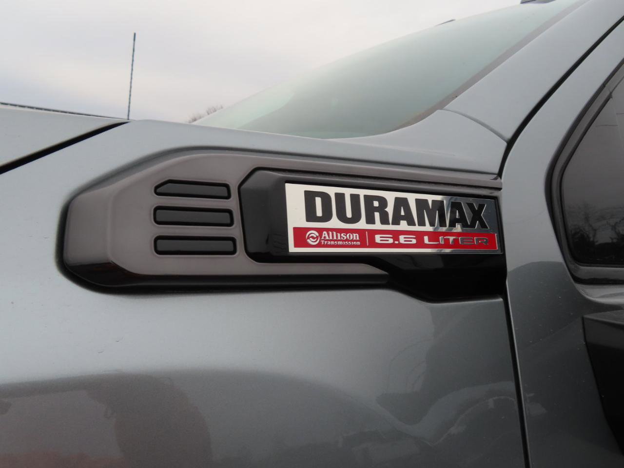 Used 2024 GMC Sierra 2500 AT4 w/ AT4 Premium Plus Package image 12