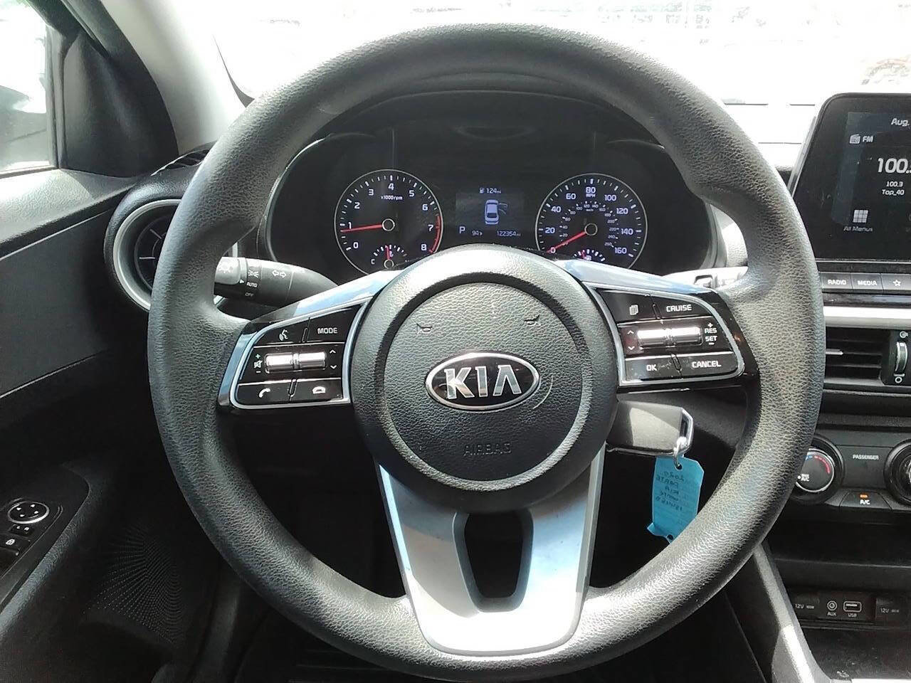 Used 2020 Kia Forte LXS FWD image 7