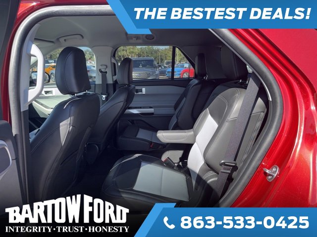 Used 2024 Ford Explorer XLT w/ Equipment Group 202A image 10