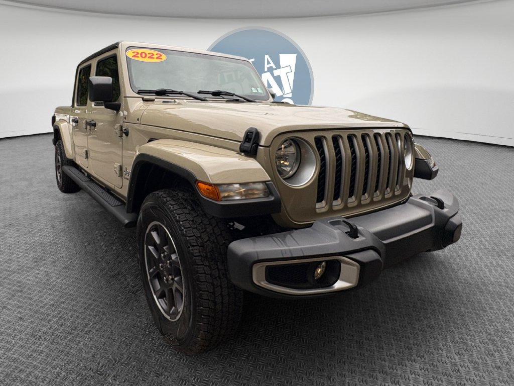 Certified 2022 Jeep Gladiator Overland w/ Popular Equipment Package AWD/4WD image 1