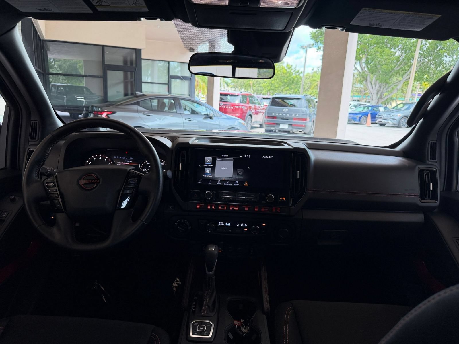 Used 2026 Nissan Frontier PRO-4X AWD/4WD image 28