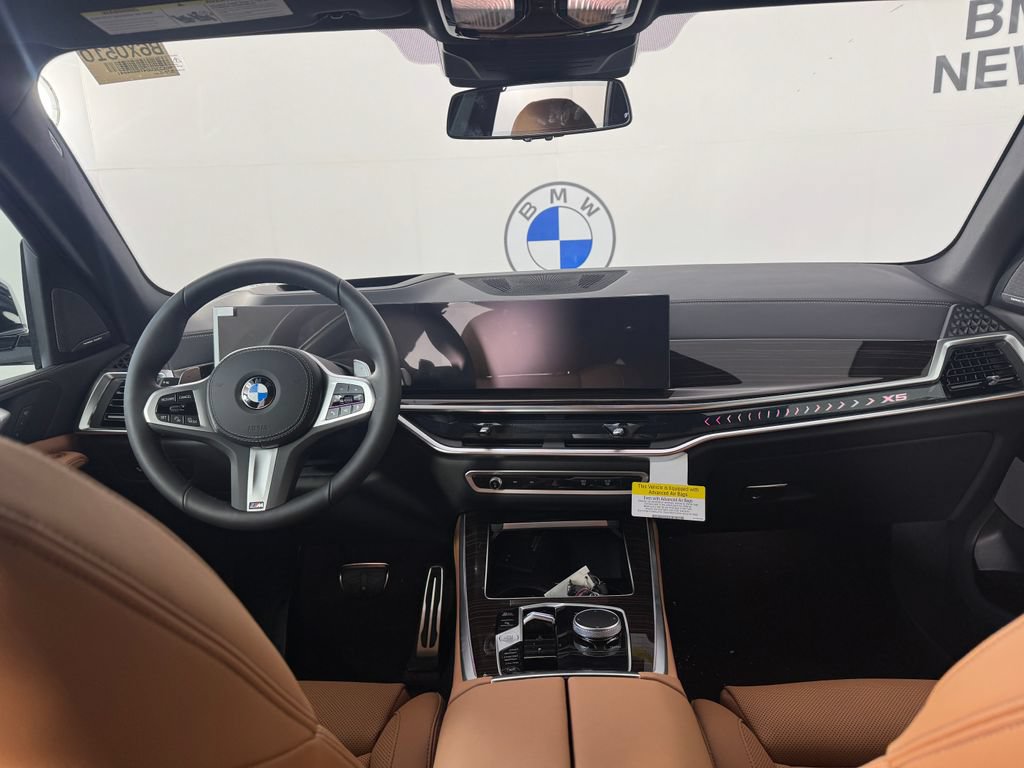 New 2026 BMW X5 xDrive40i w/ M Sport Package AWD/4WD image 16