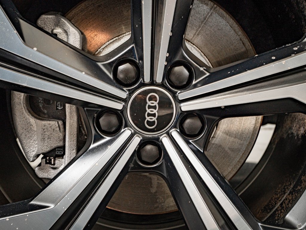 Used 2023 Audi Q3 2.0T Premium Plus w/ Premium Plus Package image 8