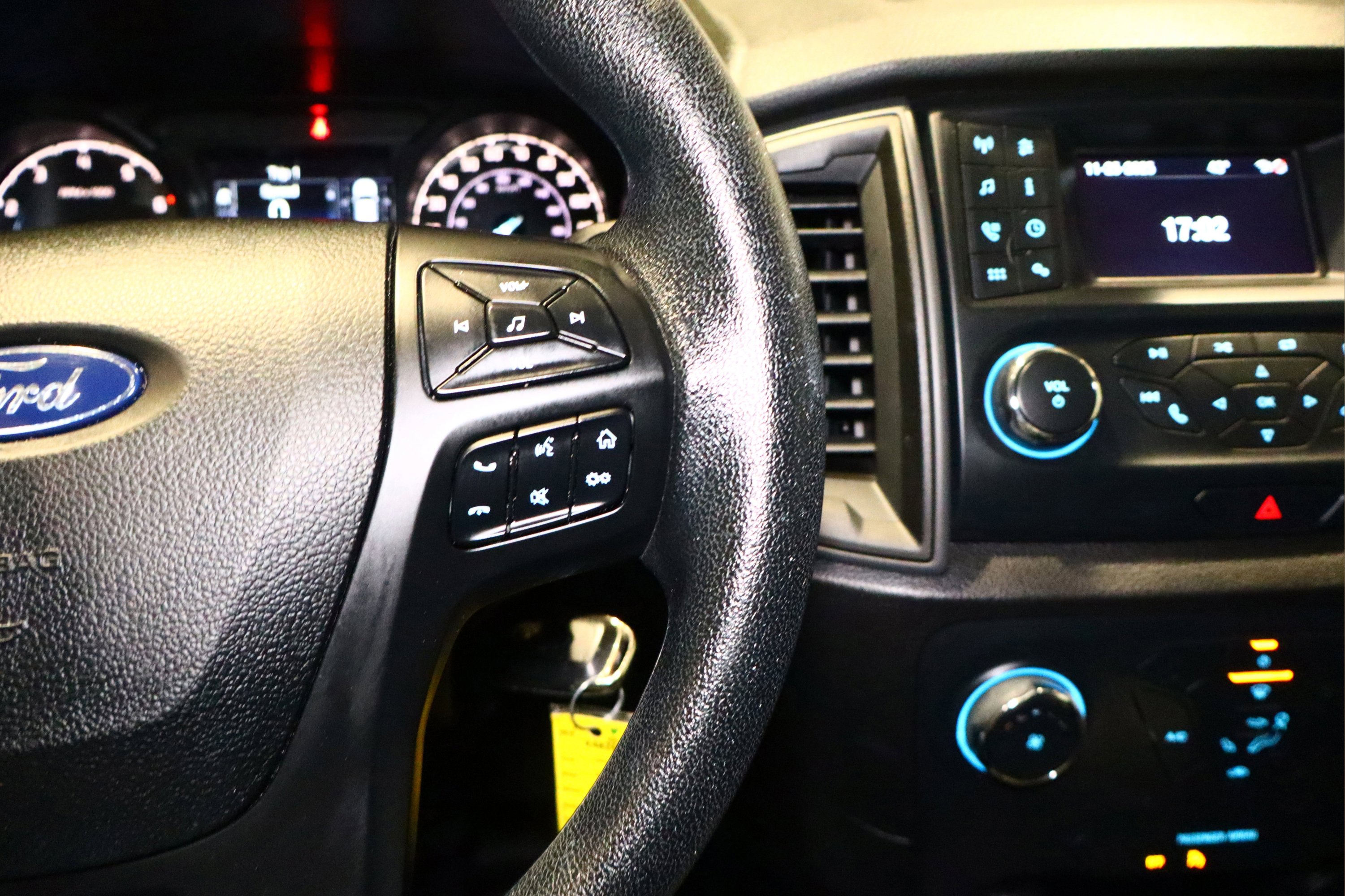 Used 2022 Ford Ranger XL w/ Equipment Group 101A High image 12