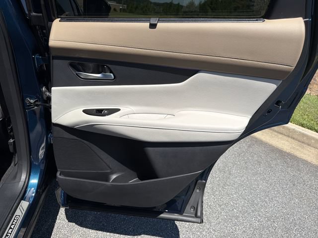 Certified 2025 Nissan Murano Platinum w/ Cargo Package AWD/4WD image 16