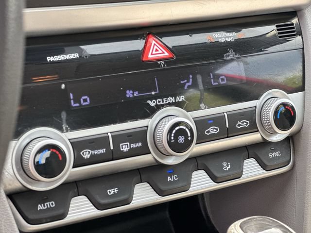 Used 2020 Hyundai Elantra SEL FWD image 23