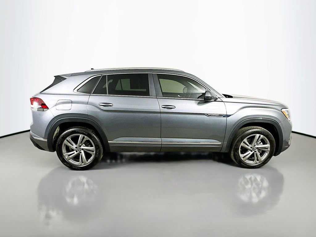 Used 2024 Volkswagen Atlas Cross Sport SEL R-Line image 7