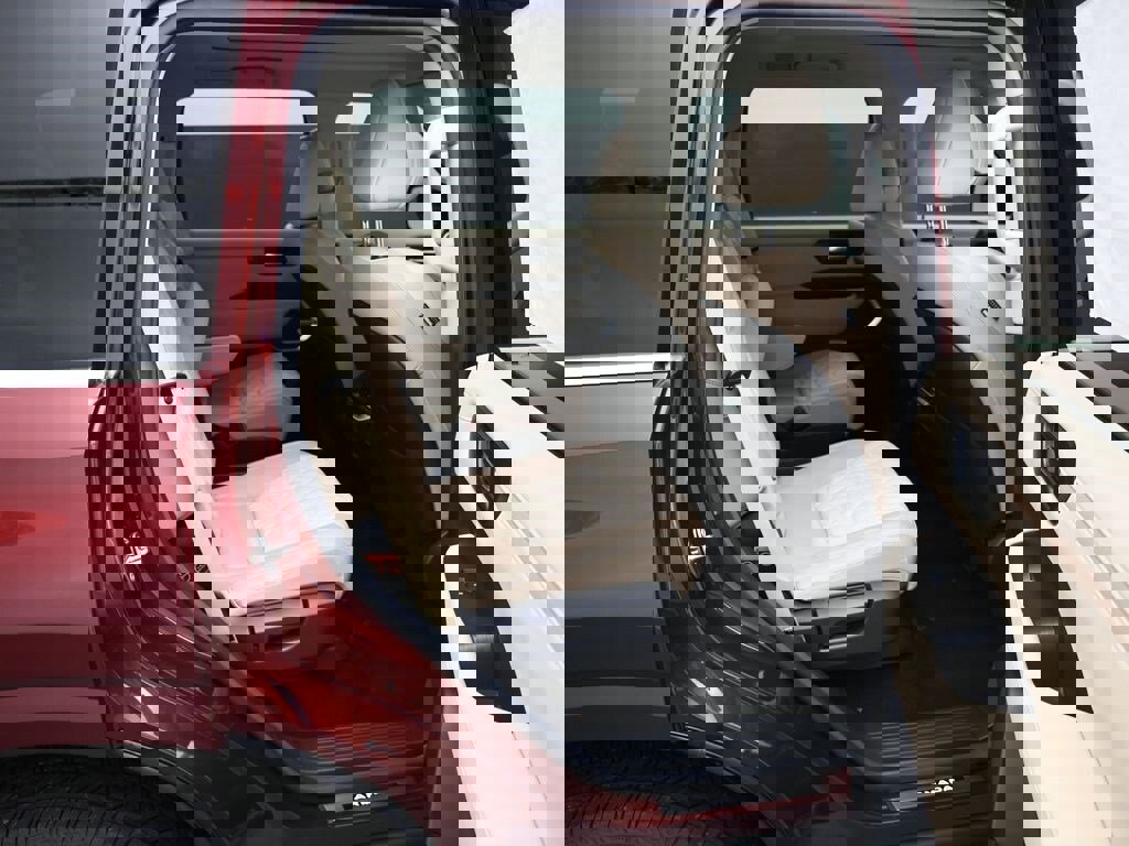 New 2025 Nissan Armada Platinum w/ Convenience Package image 27