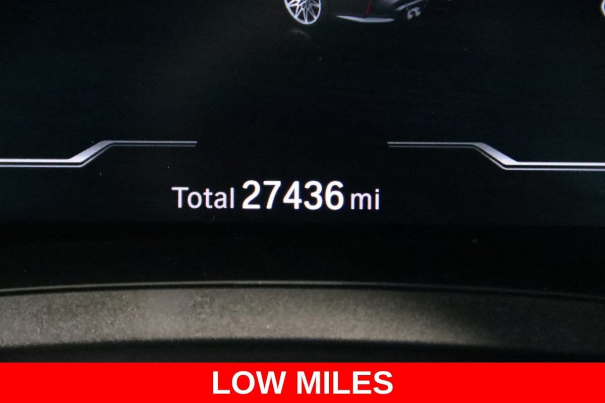 Used 2023 BMW M4 xDrive Competition AWD/4WD image 12
