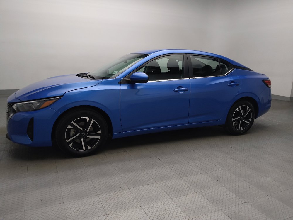 Used 2025 Nissan Sentra SV FWD image 2