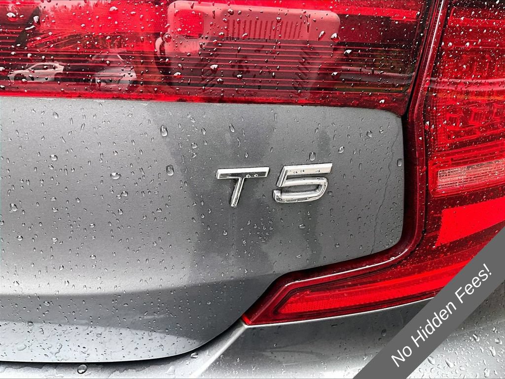 Used 2019 Volvo S90 T5 Momentum FWD image 8