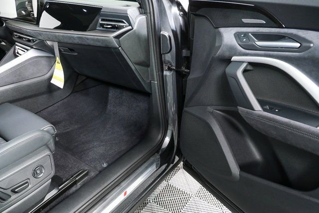 New 2025 Audi SQ5 Premium Plus image 26