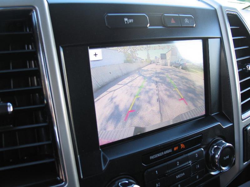 Used 2019 Ford F150 Lariat w/ Trailer Tow Package image 26