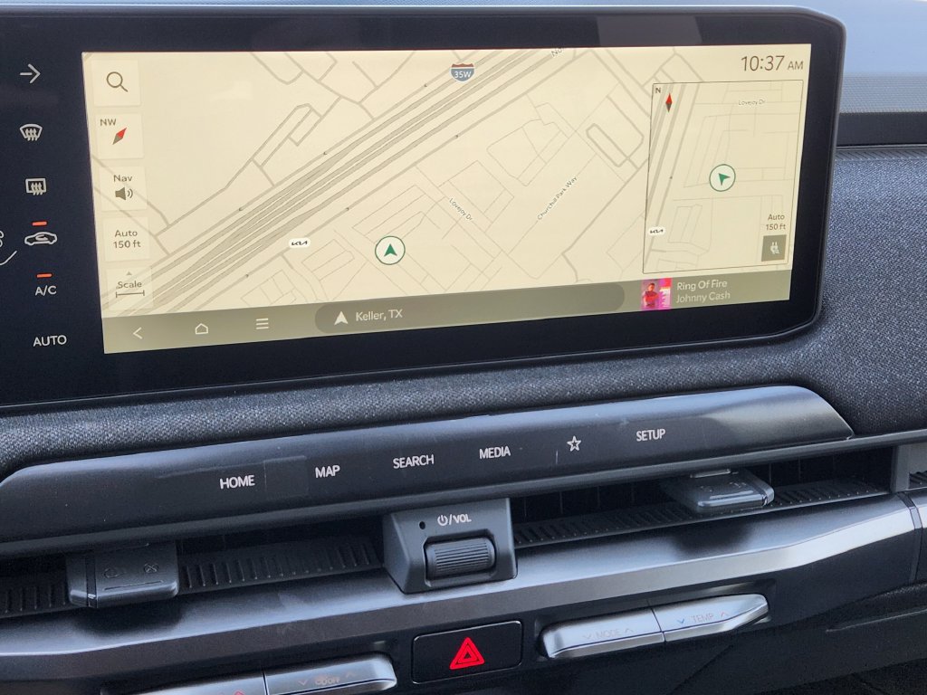 New 2027 Kia EV3 Wind FWD image 17