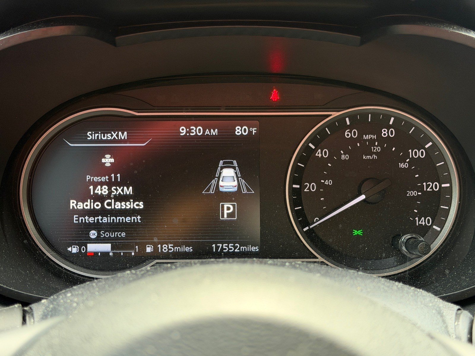 Used 2022 Nissan Versa SR FWD image 21