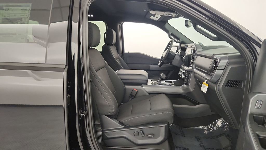 New 2026 Ford F150 XLT w/ Equipment Group 302A MID image 33