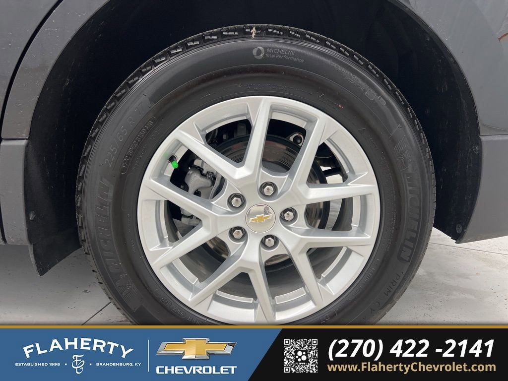 Used 2024 Chevrolet Equinox LT image 19
