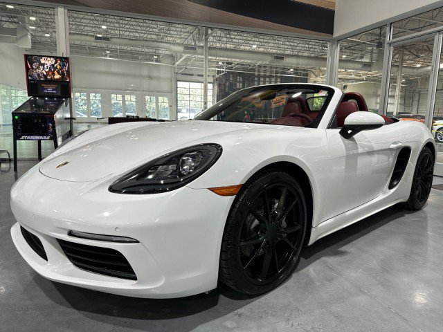 Used 2017 Porsche 718 Boxster RWD image 53