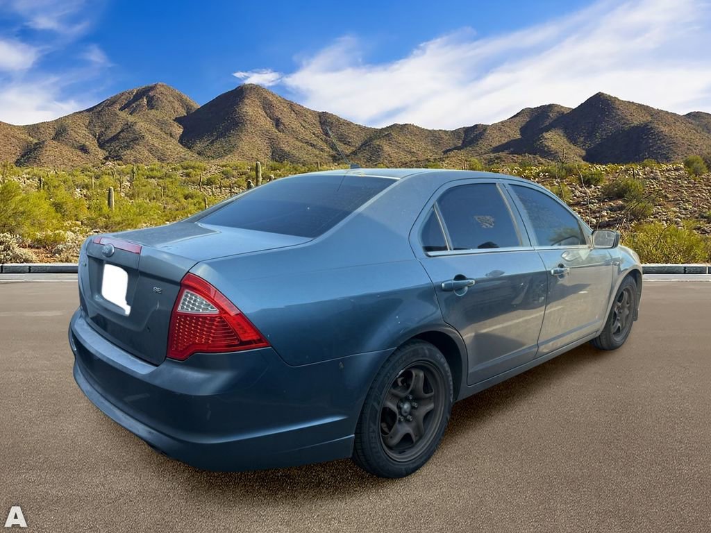 Used 2011 Ford Fusion SE image 4