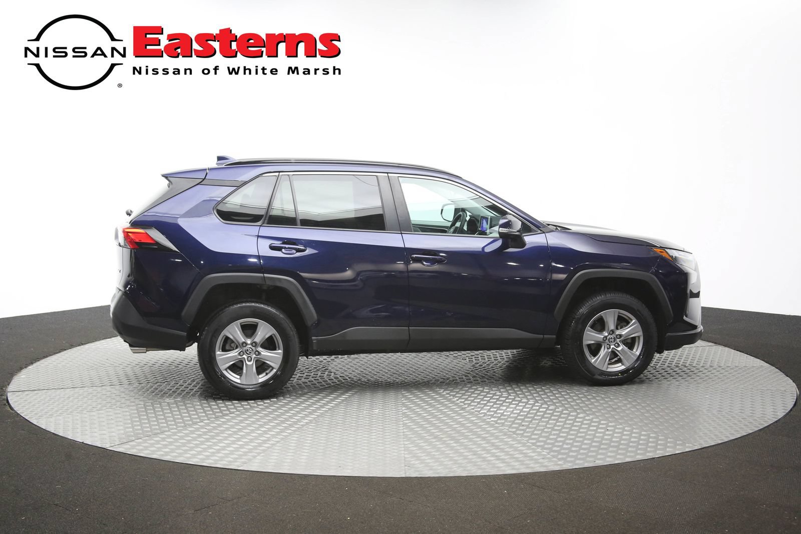 Used 2024 Toyota RAV4 XLE FWD image 42