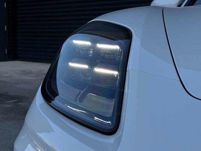 Certified 2024 Porsche Panamera image 12