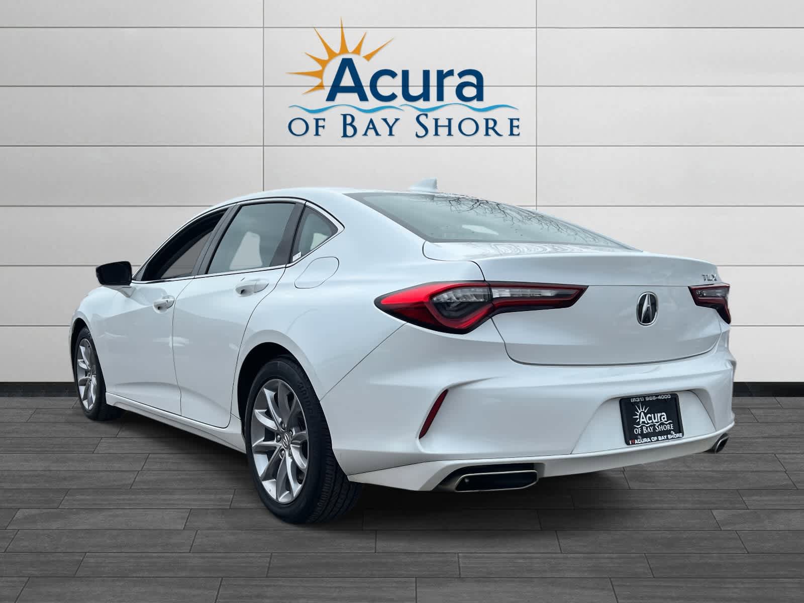 Used 2023 Acura TLX FWD image 4