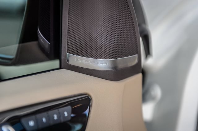 Used 2018 Mercedes-Benz GLS 550 4MATIC image 55
