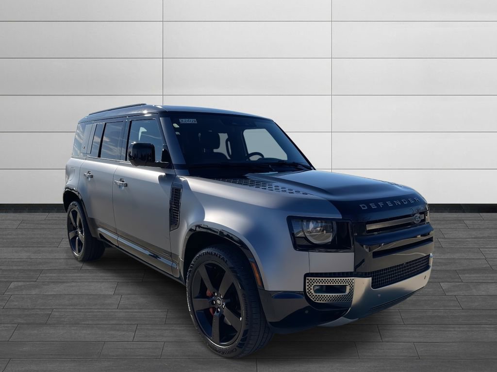 Used 2024 Land Rover Defender 110 X image 7