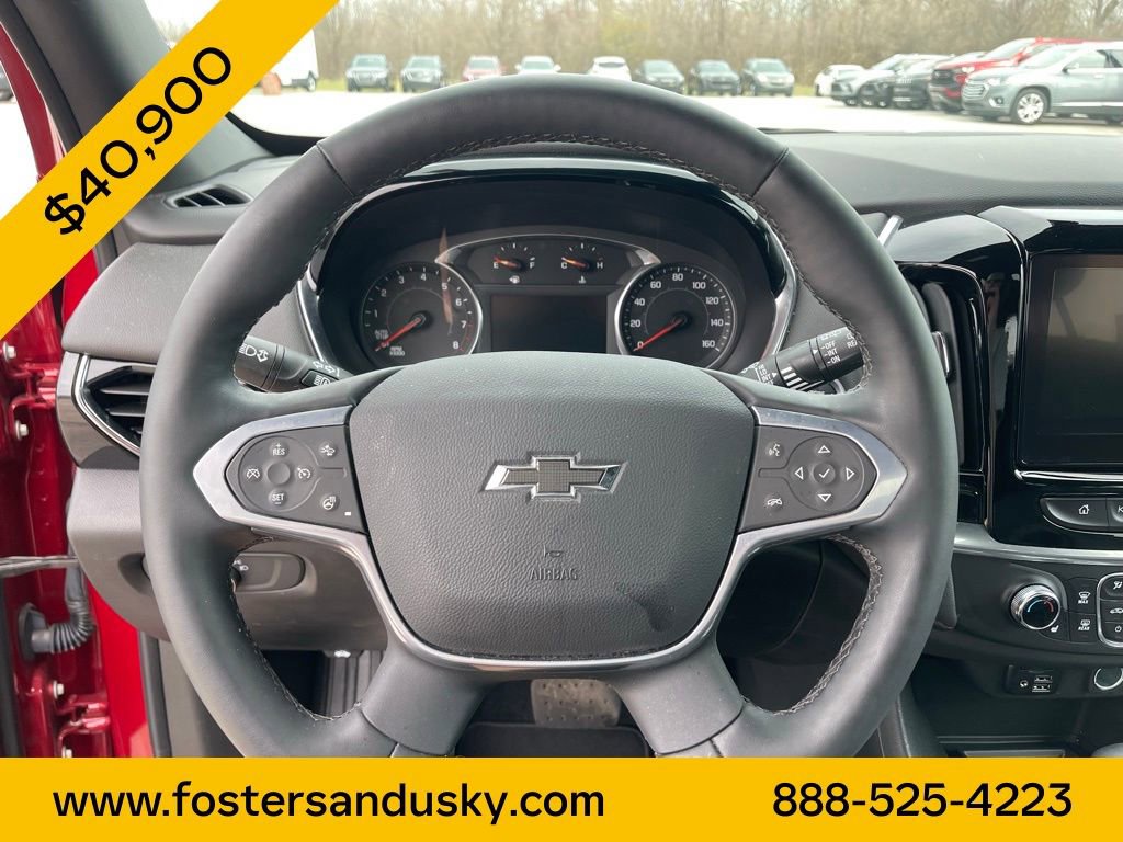 Used 2023 Chevrolet Traverse RS image 14
