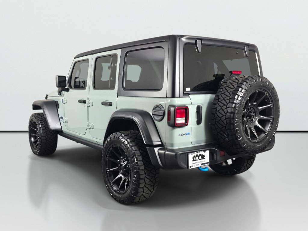 Used 2023 Jeep Wrangler Unlimited w/ Cold Weather Group AWD/4WD image 4
