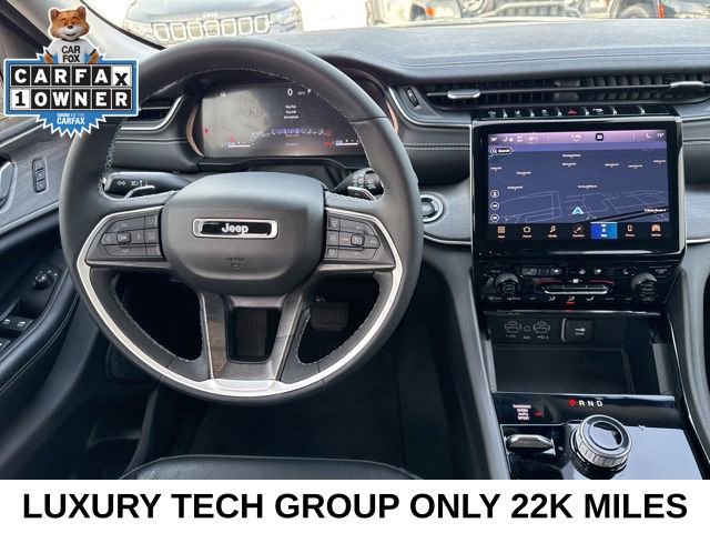 Used 2023 Jeep Grand Cherokee Limited w/ Luxury Tech Group II image 23