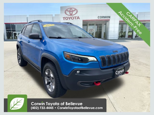 Used 2019 Jeep Cherokee Trailhawk w/ Cold Weather Group AWD/4WD 360° Tour