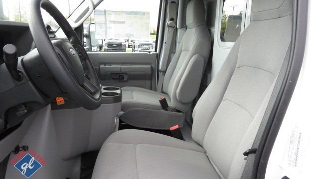 New 2026 Ford E-350 and Econoline 350 Super Duty w/ Power Equipment Group RWD video 4