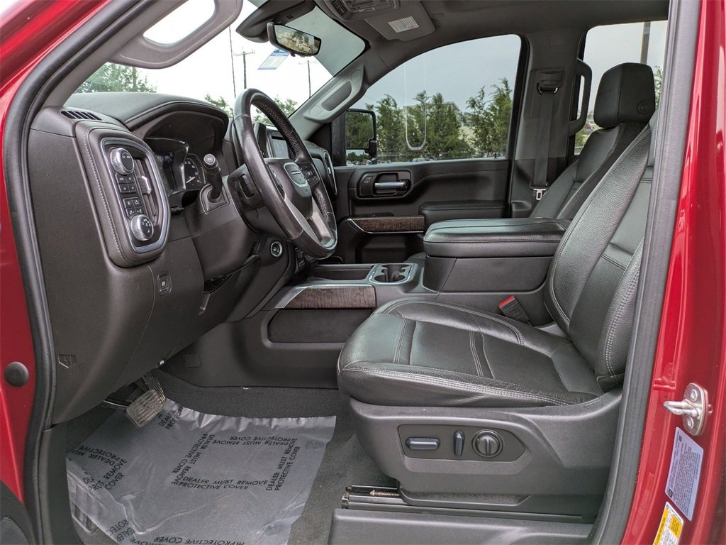 Used 2023 GMC Sierra 3500 Denali w/ Denali Ultimate Package image 10