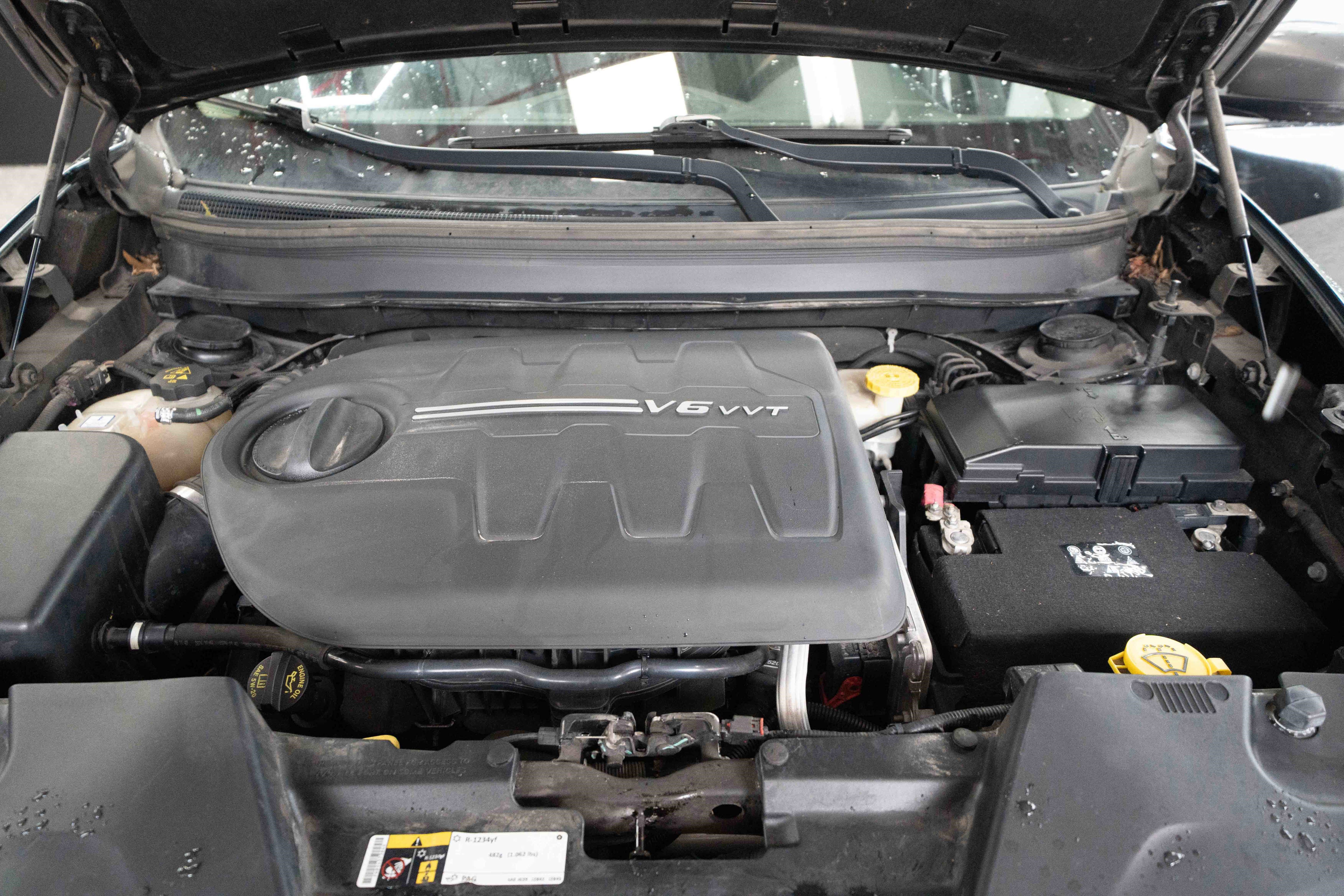 Used 2017 Jeep Cherokee Trailhawk image 32