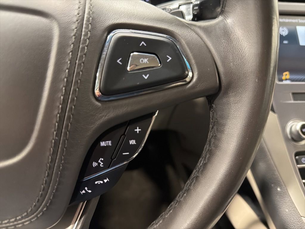 Used 2019 Lincoln MKZ Premiere image 11