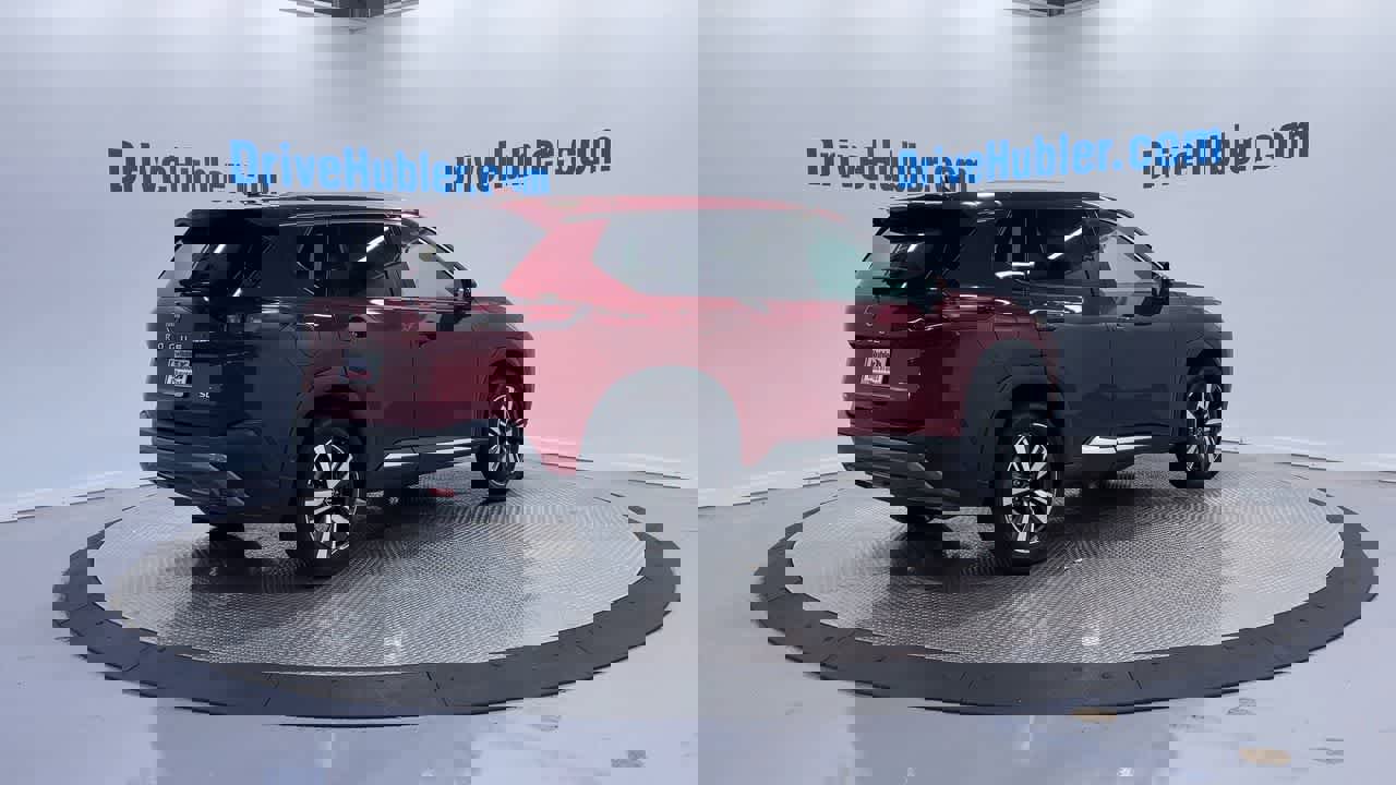 Used 2023 Nissan Rogue SL w/ SL Premium Package image 4